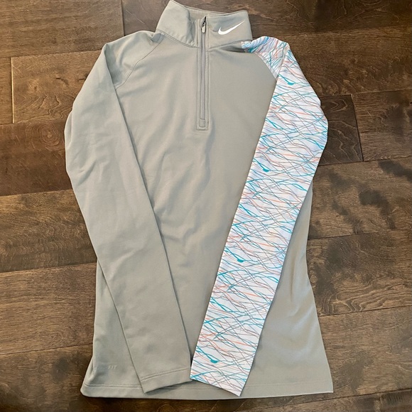 Nike Quarter Zip - Picture 1 of 4